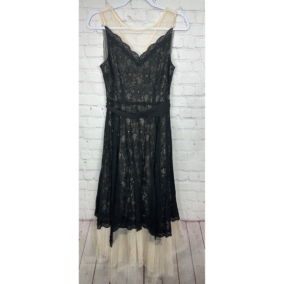 LC Lauren Conrad‎ Botanical Blooms black asymmetrical dress mesh accent sz 6 NWT - Picture 1 of 5